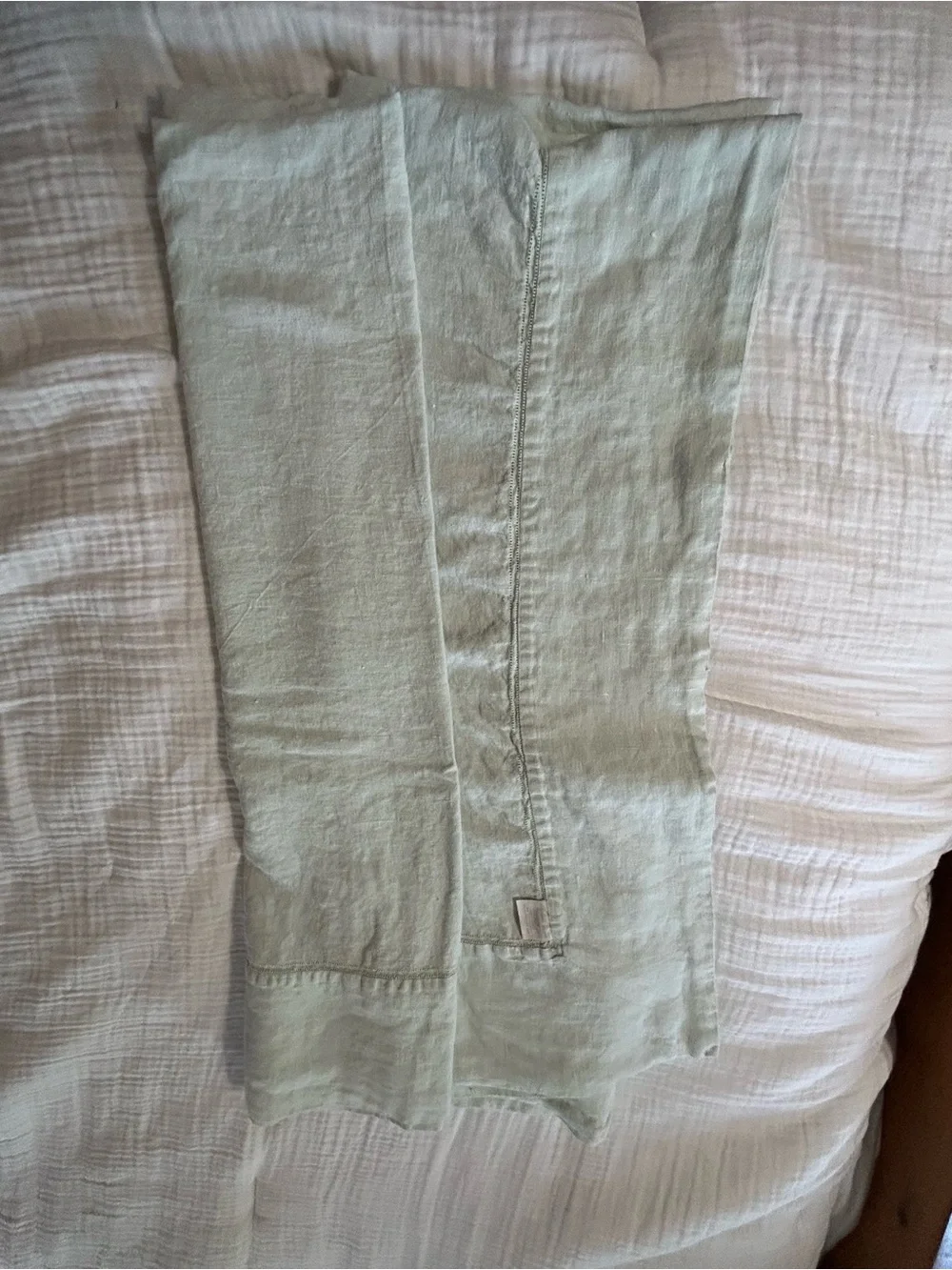 Williams-Sonoma Linen Tablecloth 70x108